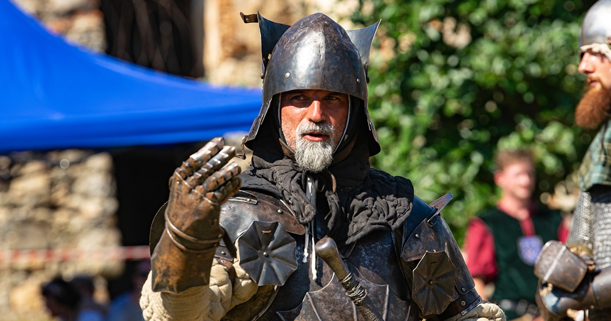 Sashalmi-Fekete Tamás: harcos papnak mondanám magam